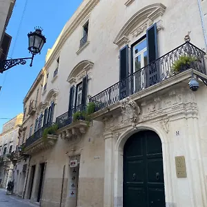 Palazzo Rollo 2* Lecce