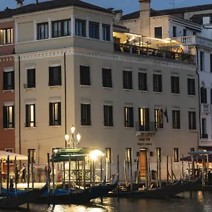 H10 Palazzo Canova Veneza