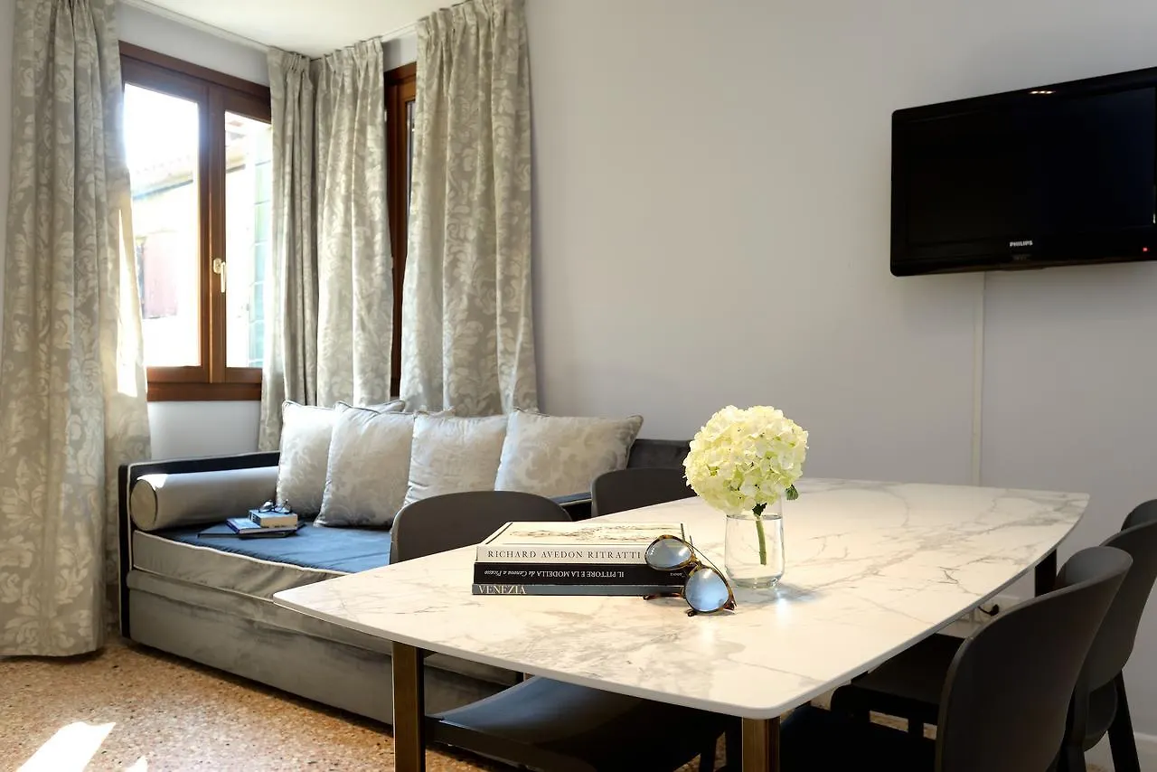 Residence La Fenice Wenecja 2*,