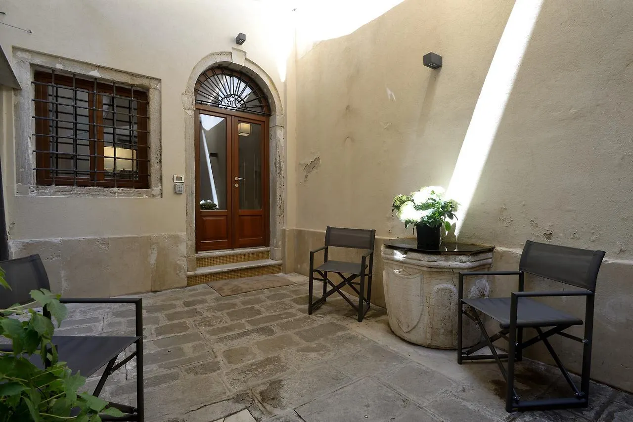 ** Hotel apartamentowy Residence La Fenice Wenecja Włochy